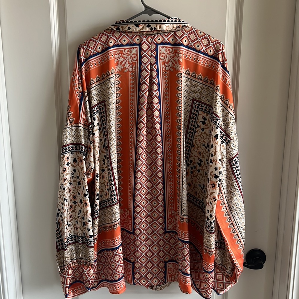 NWT Meritt Dig Deep Down Button Up In Orange Curves. - Picture 5 of 11
